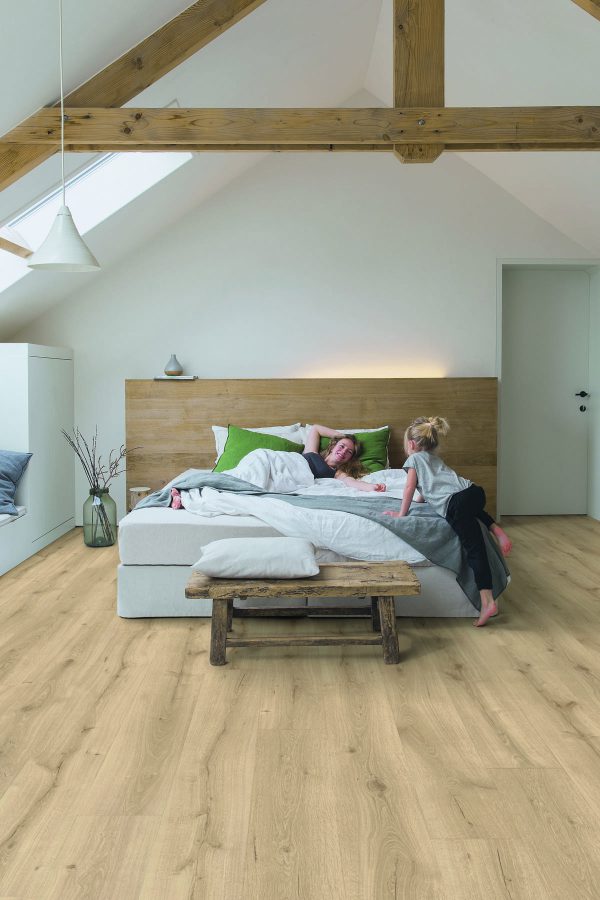Quick-Step Magestic Hydroseal 9.5mm 4 groove Laminate planks 2050 x 240mm